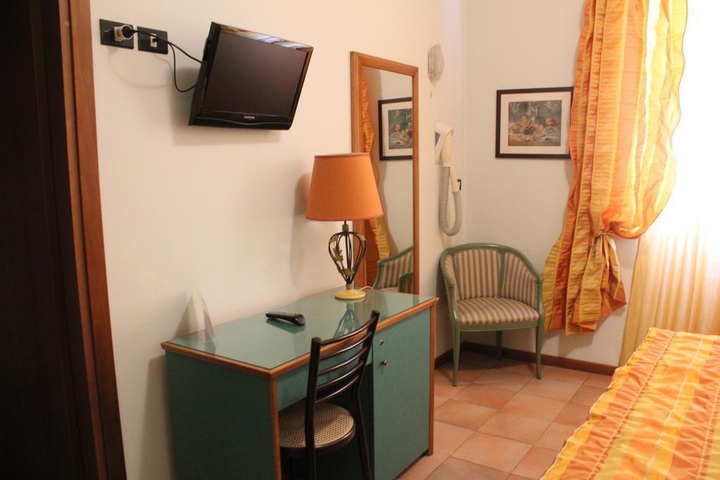 Hotel La Torre ريميني المظهر الخارجي الصورة