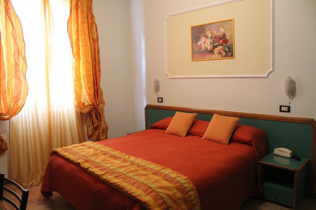 Hotel La Torre ريميني المظهر الخارجي الصورة