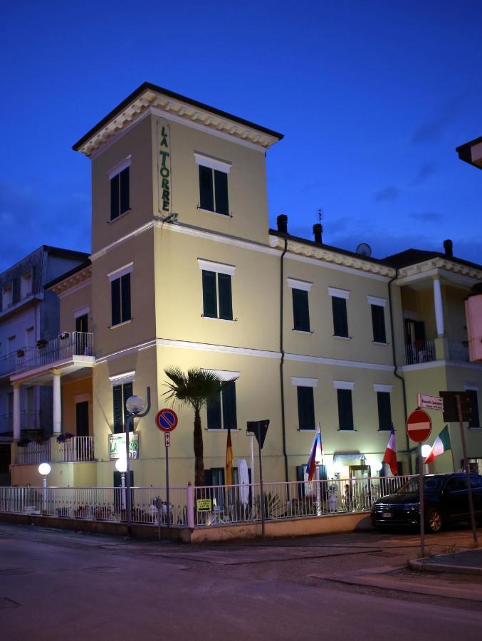 Hotel La Torre ريميني المظهر الخارجي الصورة