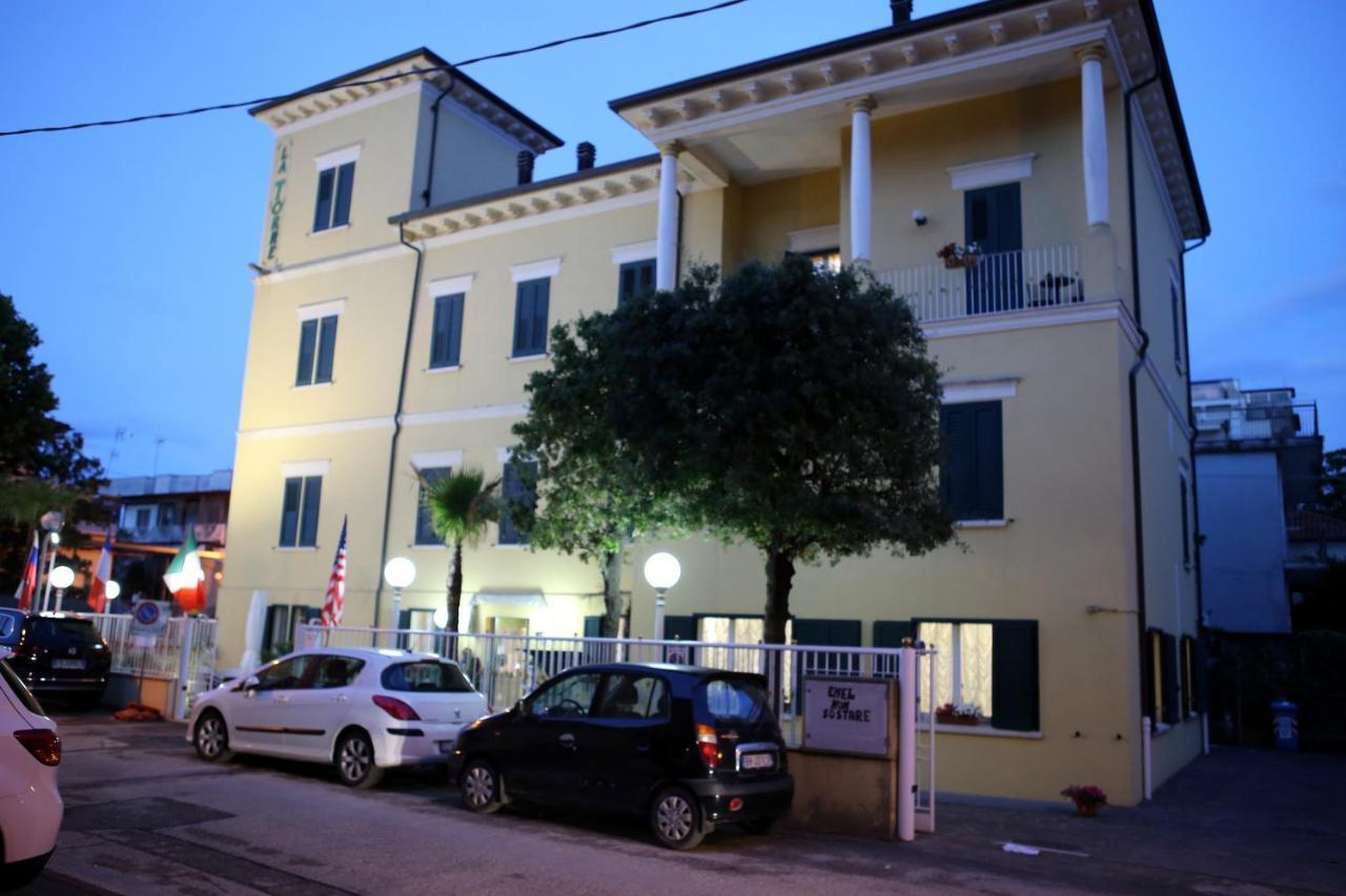 Hotel La Torre ريميني المظهر الخارجي الصورة