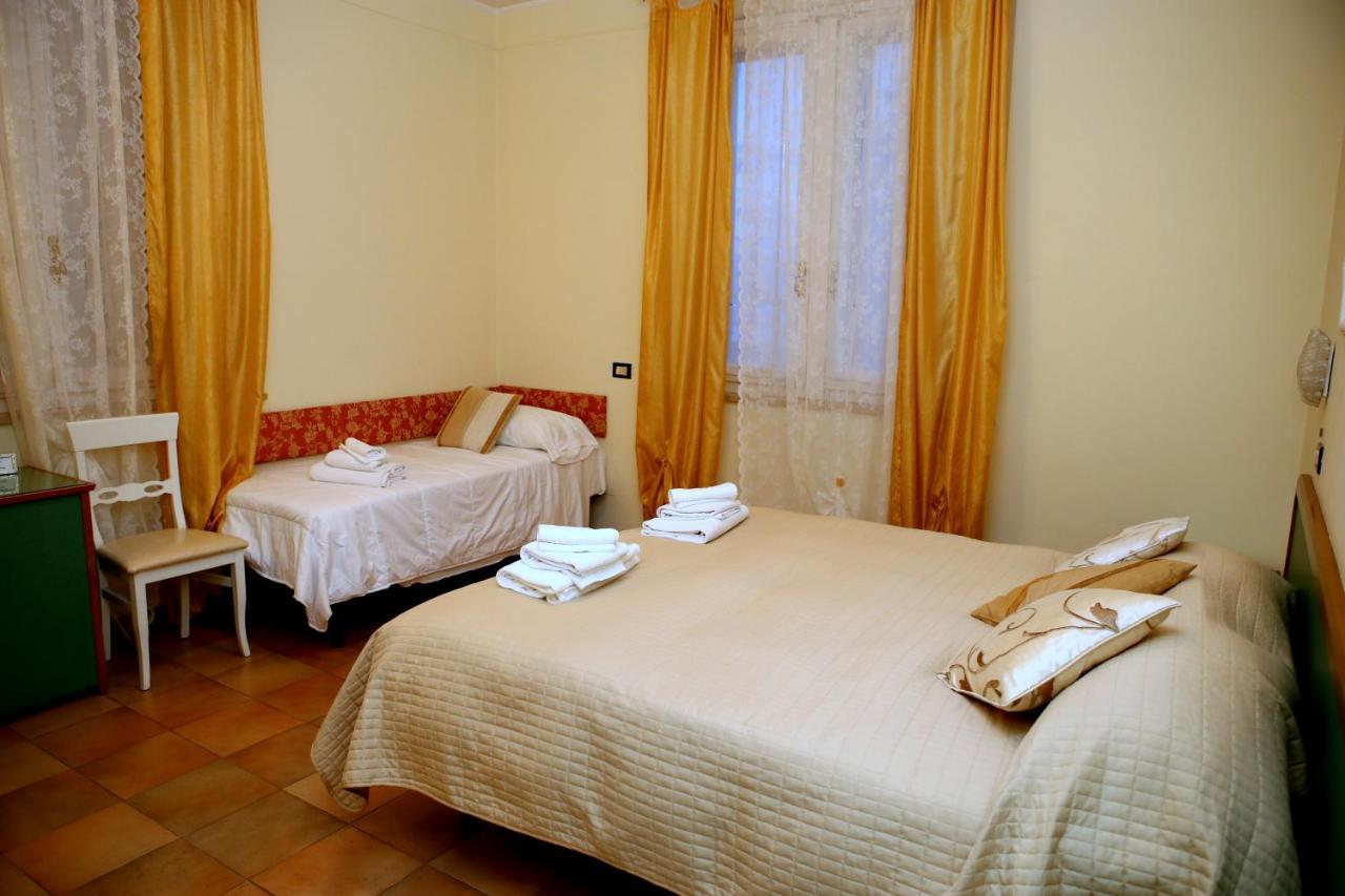 Hotel La Torre ريميني المظهر الخارجي الصورة