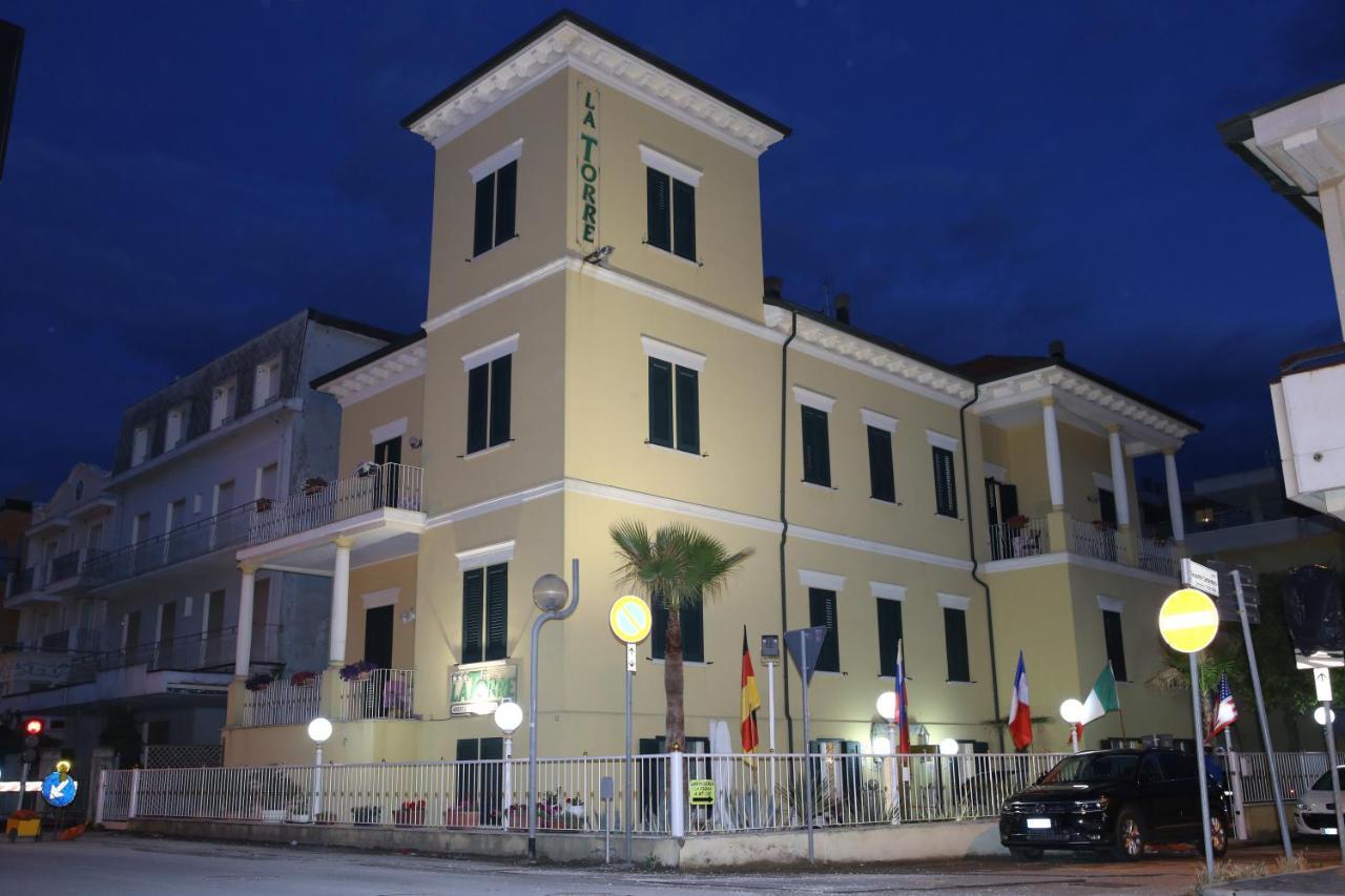 Hotel La Torre ريميني المظهر الخارجي الصورة