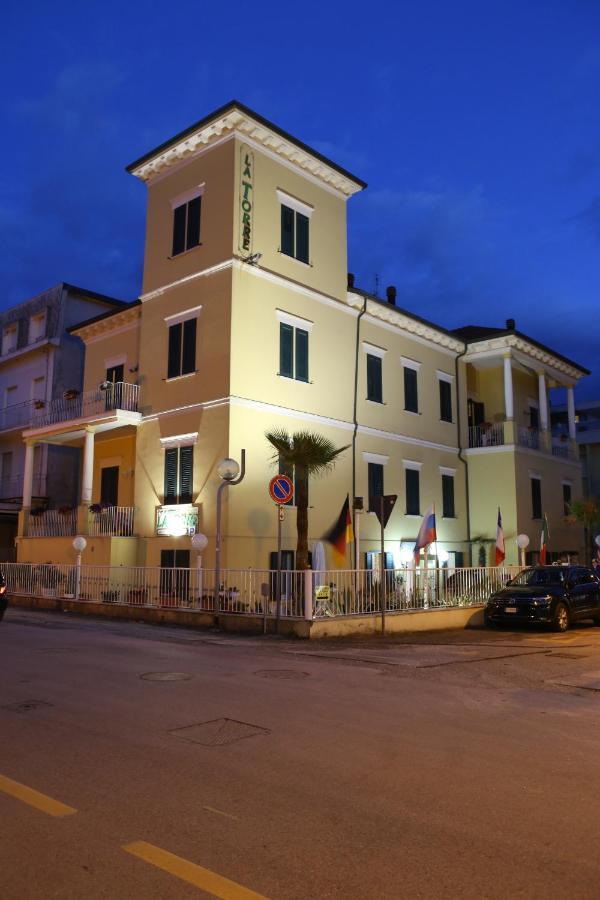 Hotel La Torre ريميني المظهر الخارجي الصورة