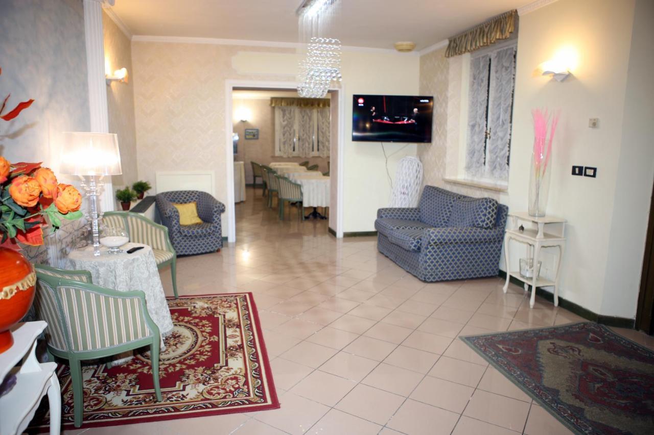 Hotel La Torre ريميني المظهر الخارجي الصورة